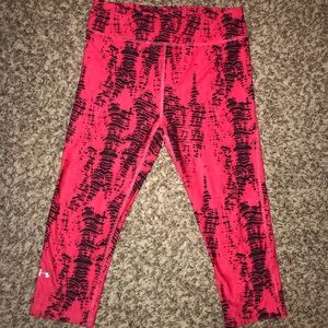 Under Armour crop leggings